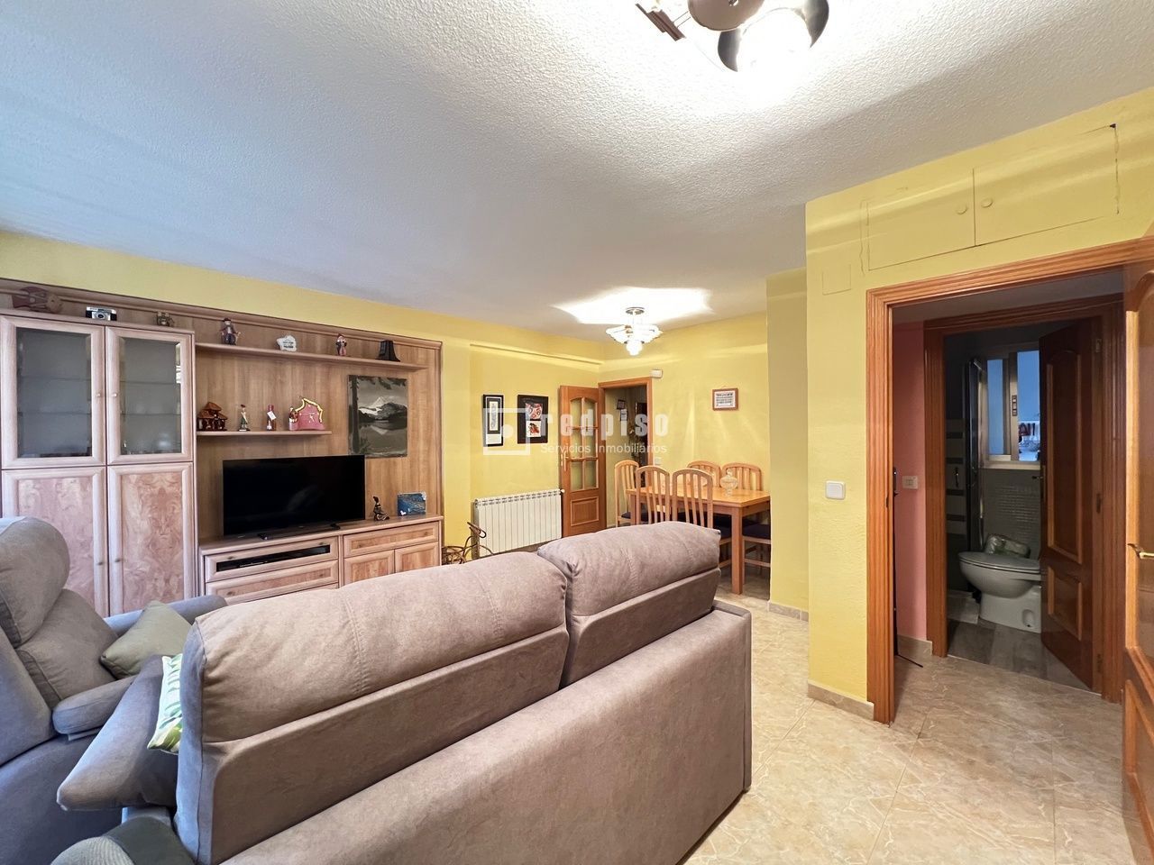 Piso en venta en Zarzaquemada, Madrid 6/19