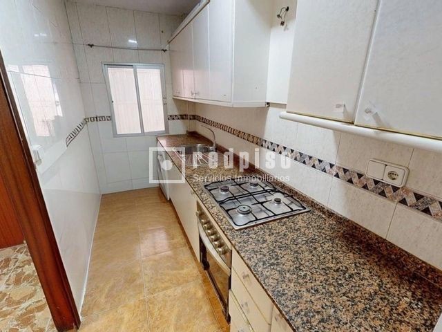 Piso en venta en calle Poeta Sansano, Alicante (alacant), Alicante 5/14