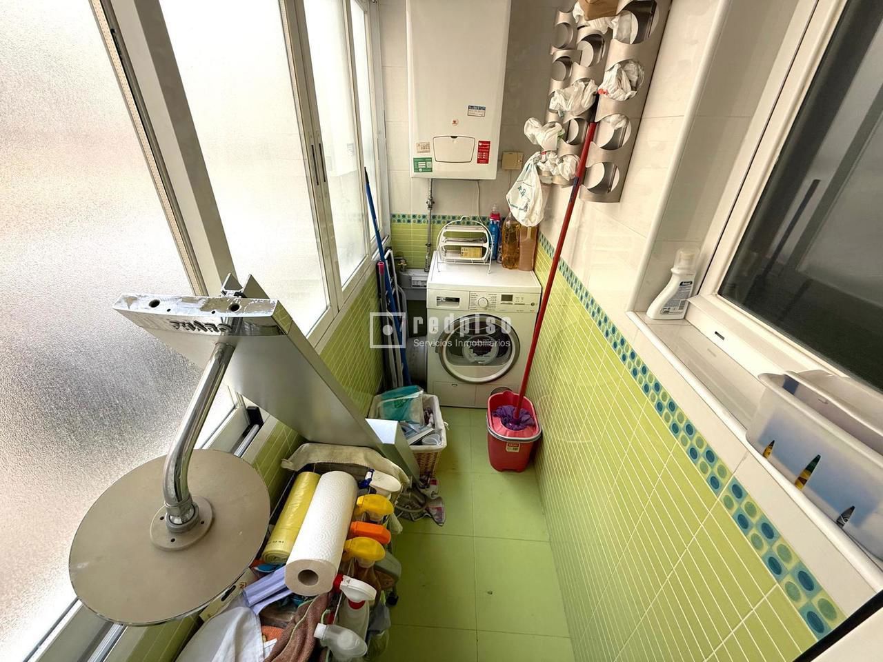 Piso en venta en calle Del Pico De Los Artilleros, Moratalaz, Madrid 16/20