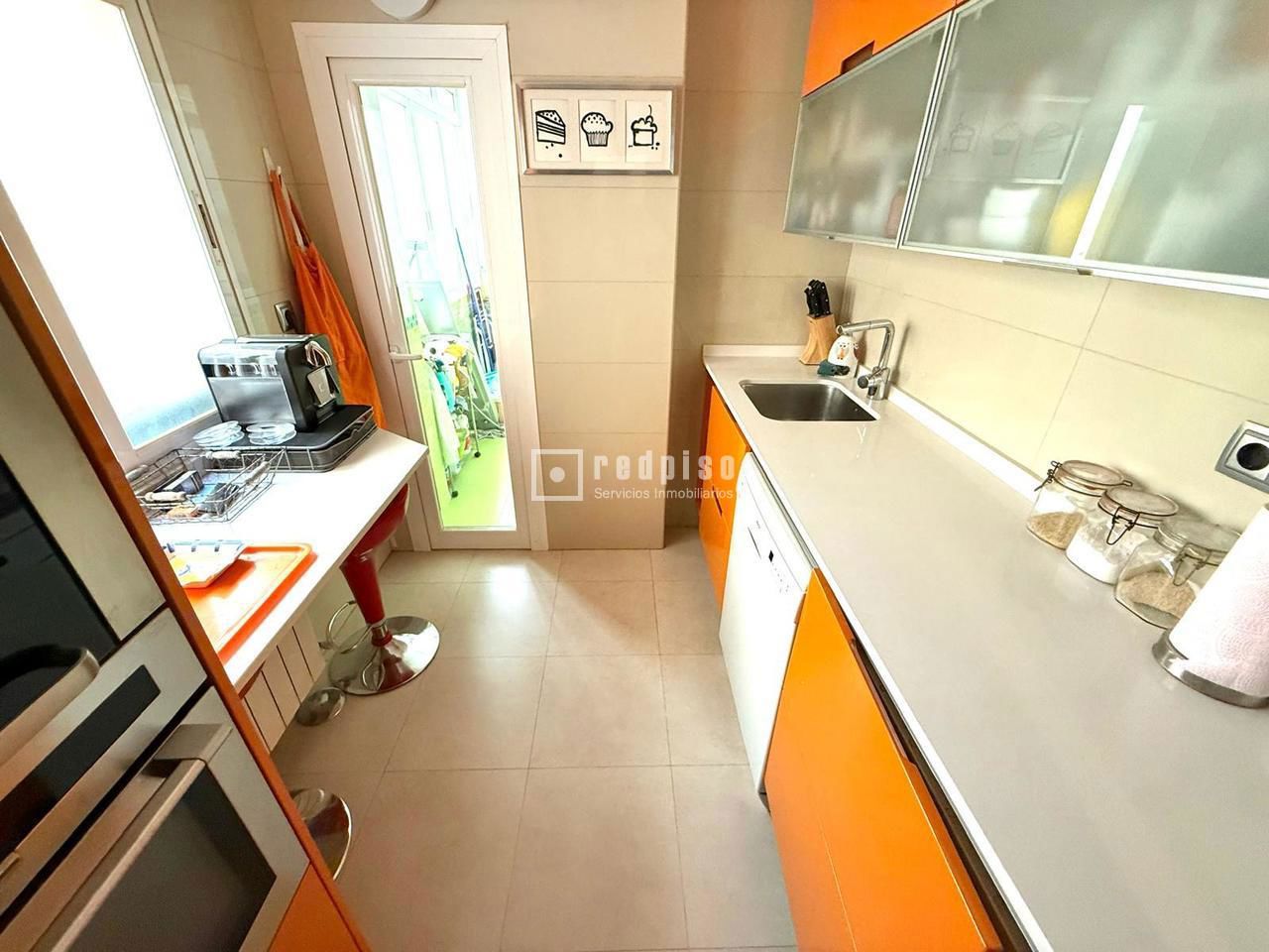 Piso en venta en calle Del Pico De Los Artilleros, Moratalaz, Madrid 6/20