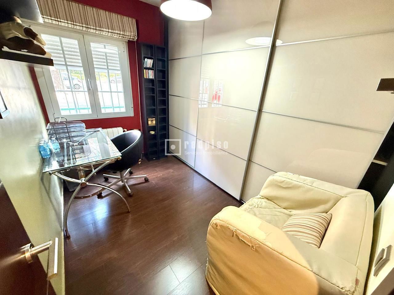 Piso en venta en calle Del Pico De Los Artilleros, Moratalaz, Madrid 15/20