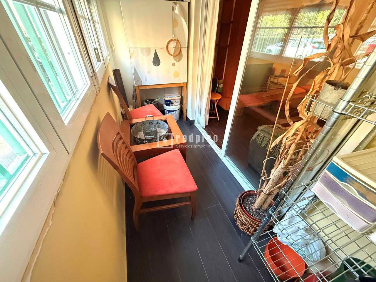 Piso en venta en calle Del Pico De Los Artilleros, Moratalaz, Madrid 13/20