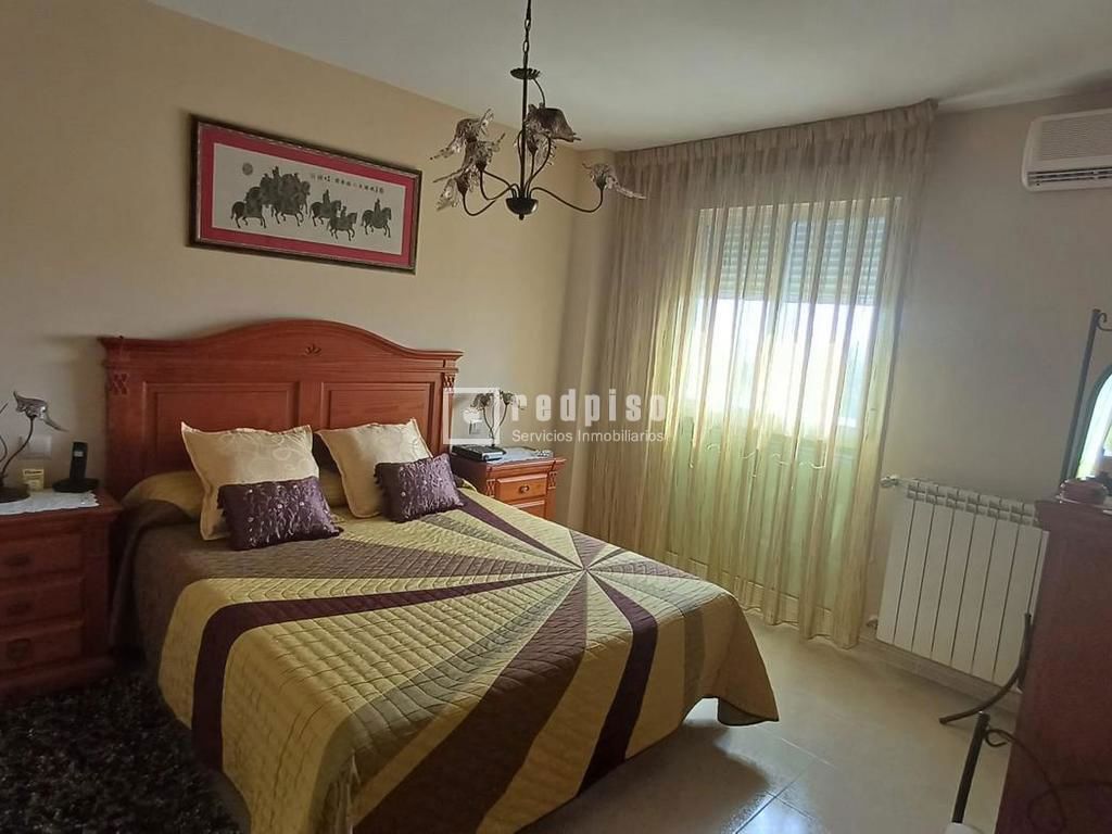 Piso en venta en  Coslada, Madrid  8/15