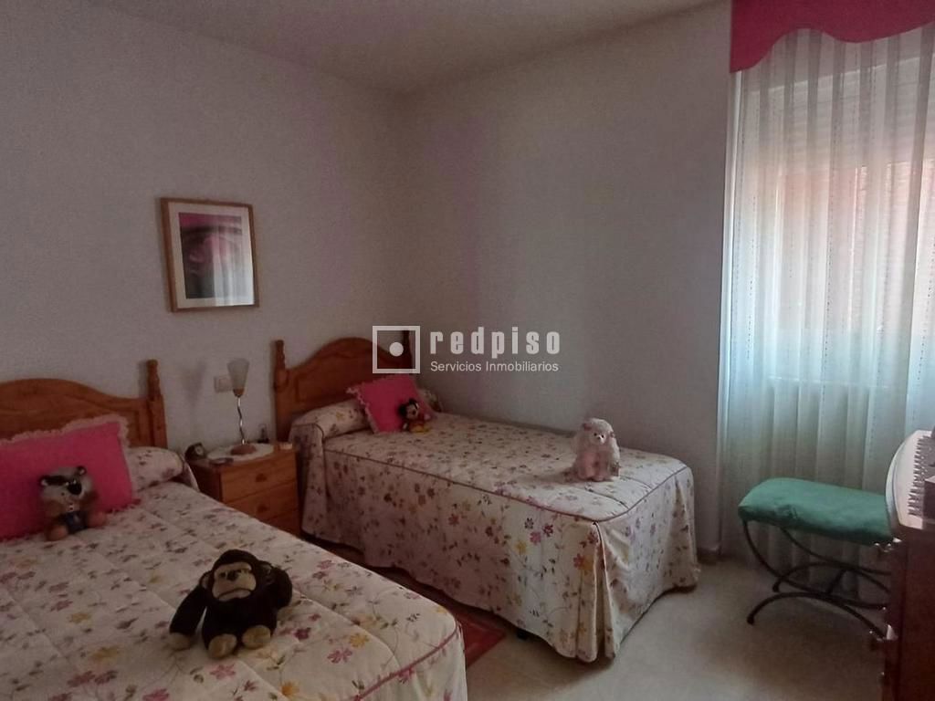 Piso en venta en  Coslada, Madrid  6/15