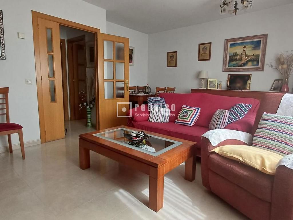 Piso en venta en  Coslada, Madrid  1/15