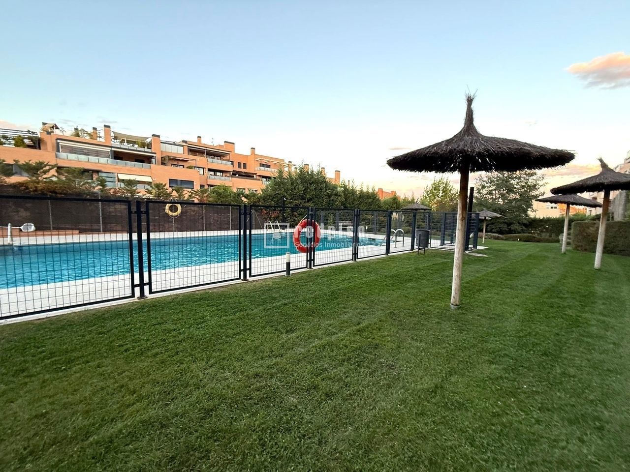 Piso en venta en Paracuellos De Jarama, Madrid 26/30