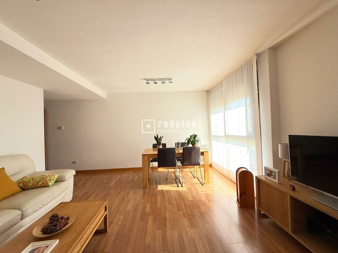 Piso en venta en Paracuellos De Jarama, Madrid 7/30