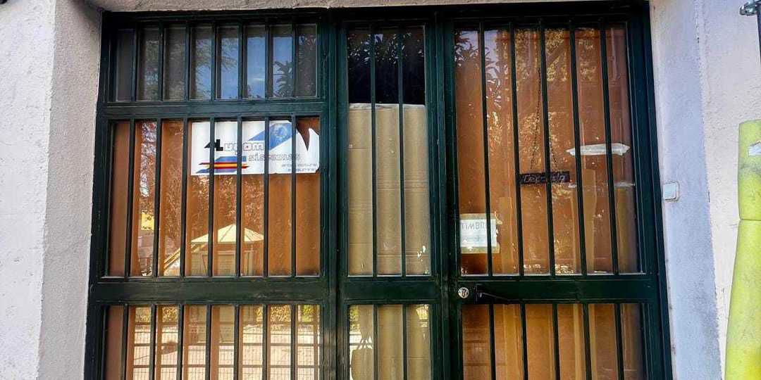 Local en alquiler en  calle de Escalona, Latina, Madrid  1/1