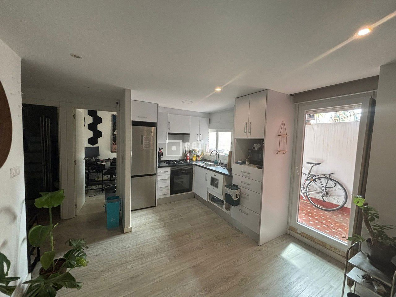 Piso en alquiler en  Rascanya, Valencia  9/18