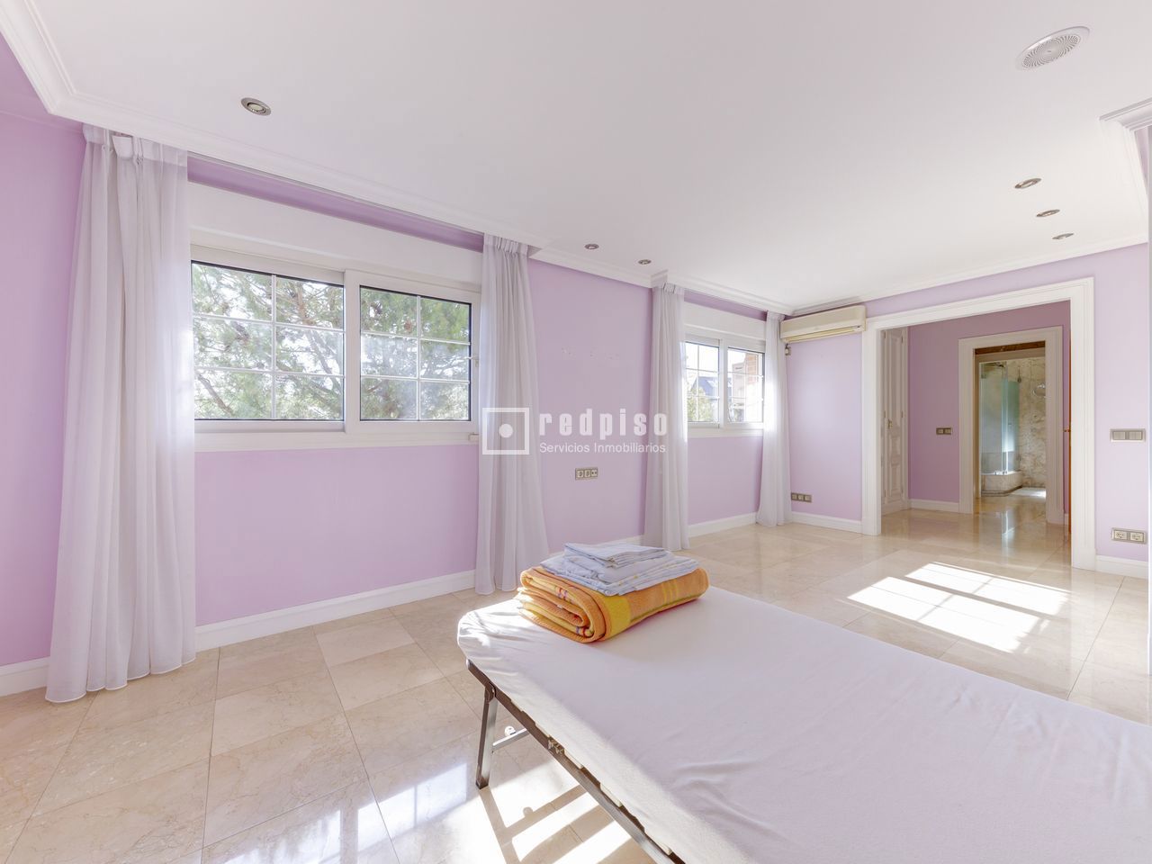 Casa en venta en Boadilla Del Monte, Madrid 68/96