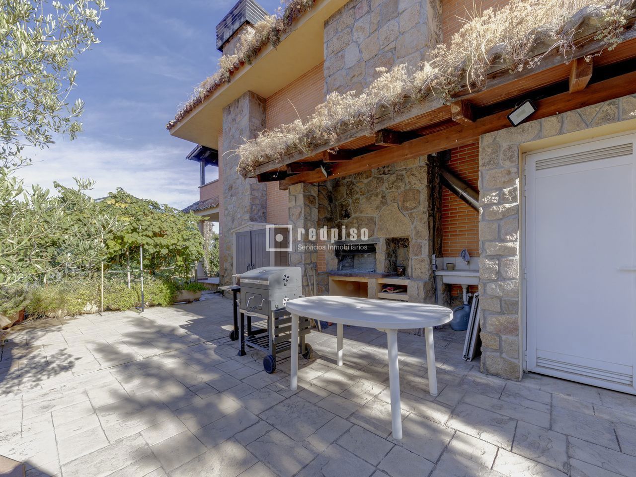 Casa en venta en Boadilla Del Monte, Madrid 36/96