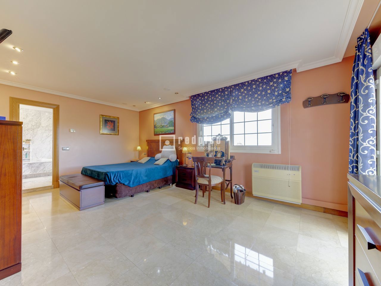 Casa en venta en Boadilla Del Monte, Madrid 50/96