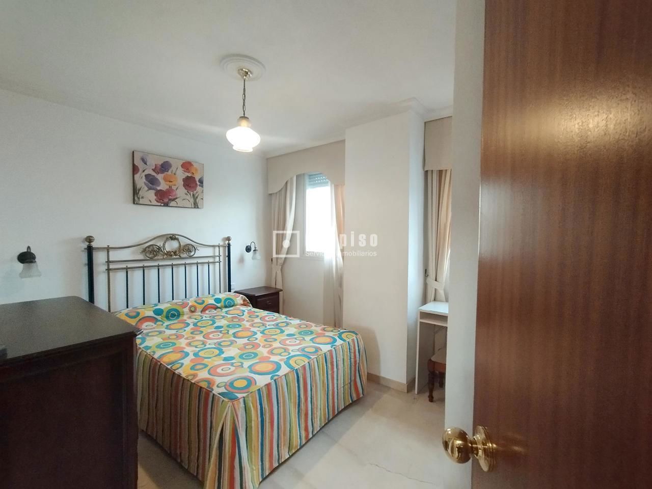 Piso en alquiler en avenida De La Ronda De Triana, Casco Antiguo, Sevilla 14/28