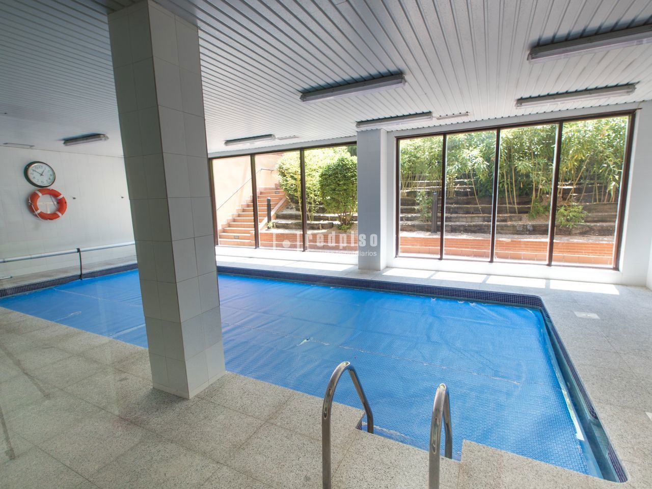 Piso en alquiler en  calle del Infante Diego, Madrid  2/41