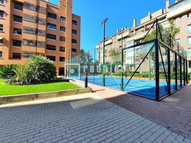 Piso en alquiler en  calle del Infante Diego, Madrid  1/41