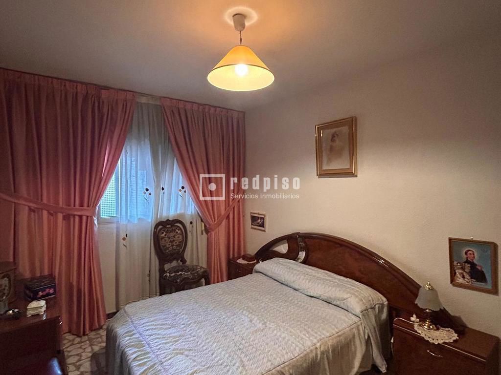 Piso en venta en calle De Carabelos, Madrid, Madrid 3/9