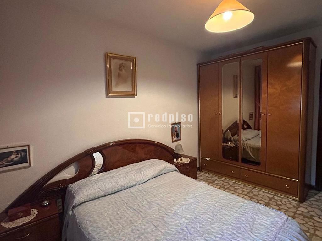 Piso en venta en calle De Carabelos, Madrid, Madrid 5/9