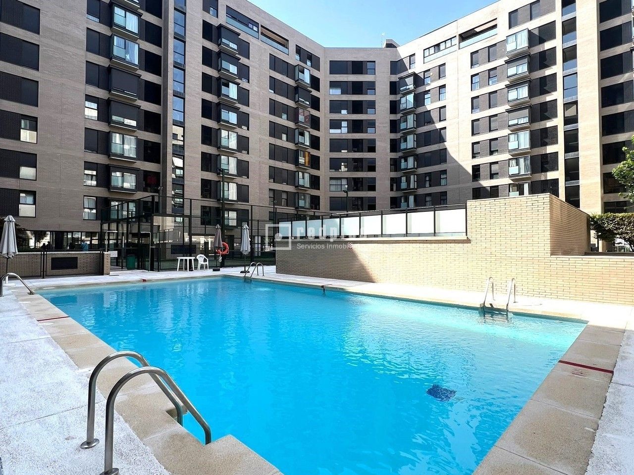 Piso en venta en  avenida de Las Suertes, Villa de Vallecas, Madrid  1/1