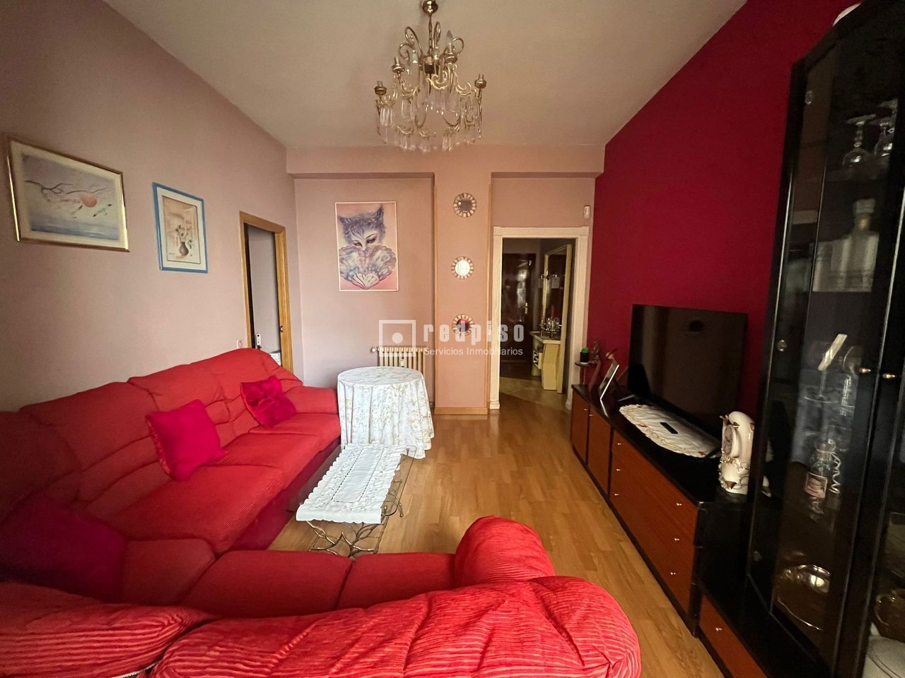 Piso en venta en  calle de Siena, Madrid  1/1