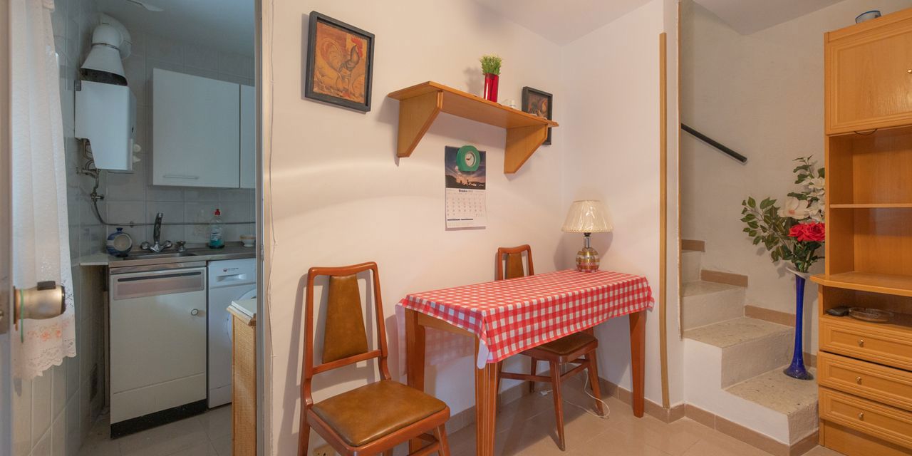 Casa en venta en  calle de la Amargura, Orusco de Tajuña, Madrid  1/14