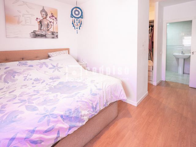 Casa en venta en calle De Laredo, Arroyomolinos, Madrid 24/44