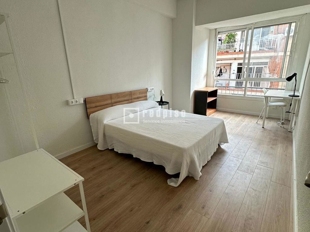 Piso en venta en  calle General Martín de la Carrera, Murcia  14/44