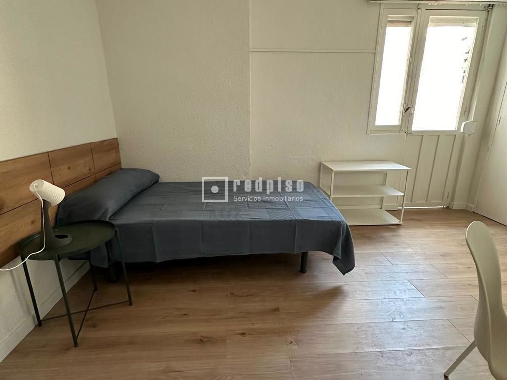 Piso en venta en  calle General Martín de la Carrera, Murcia  30/44