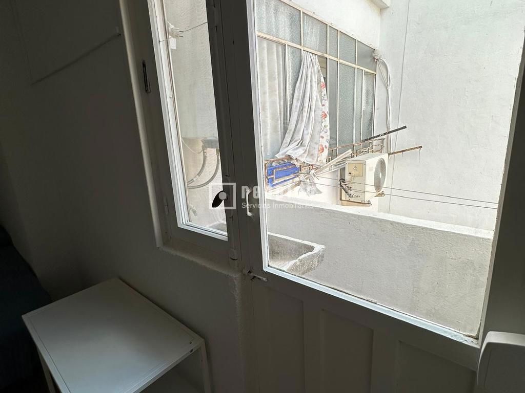 Piso en venta en  calle General Martín de la Carrera, Murcia  44/44