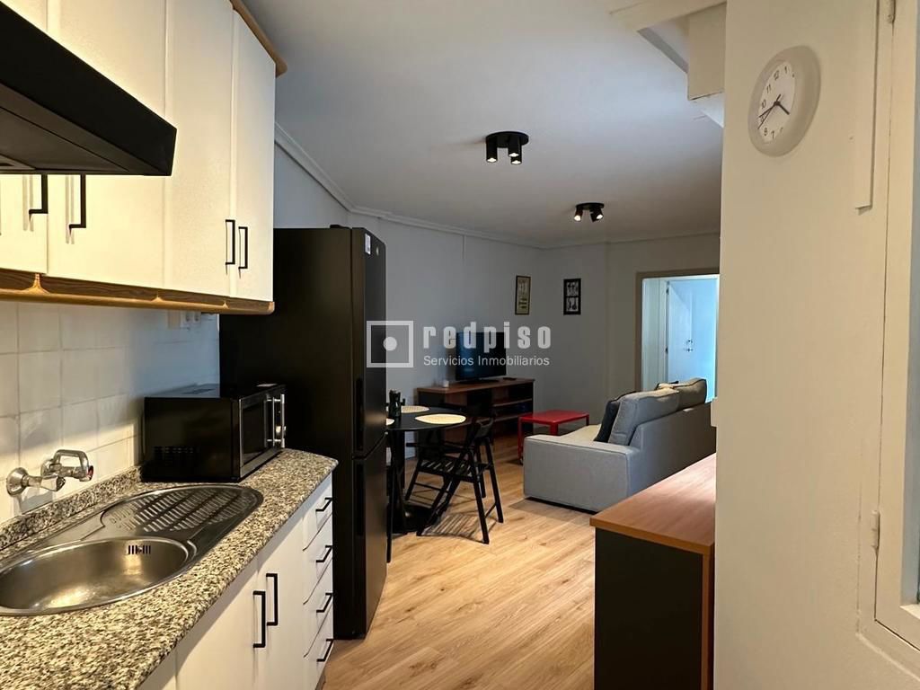 Piso en venta en  calle General Martín de la Carrera, Murcia  35/44