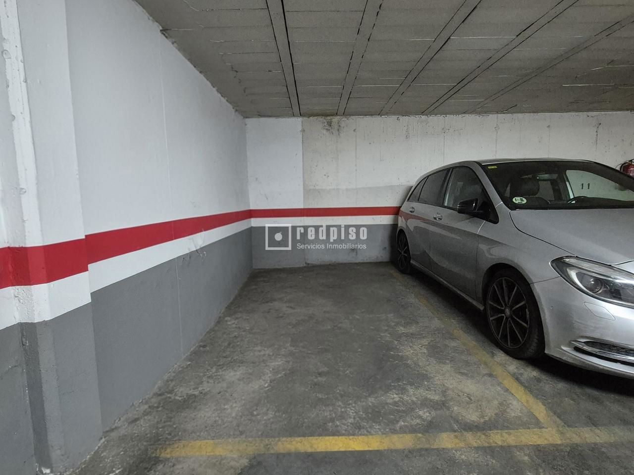 Parking en venta en calle De La Virgen Del Valle, Sevilla, Sevilla 2/8