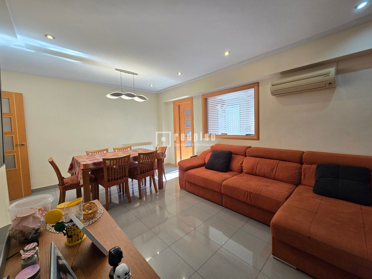 Piso en venta en  Xirivella, Valencia  20/25