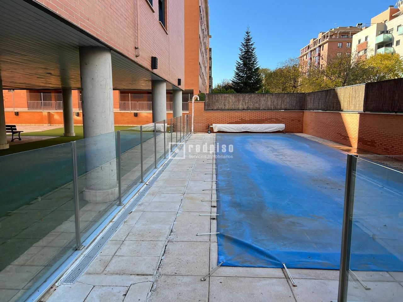 Piso en alquiler en  calle de Vicente Blasco Ibáñez, Madrid  21/26