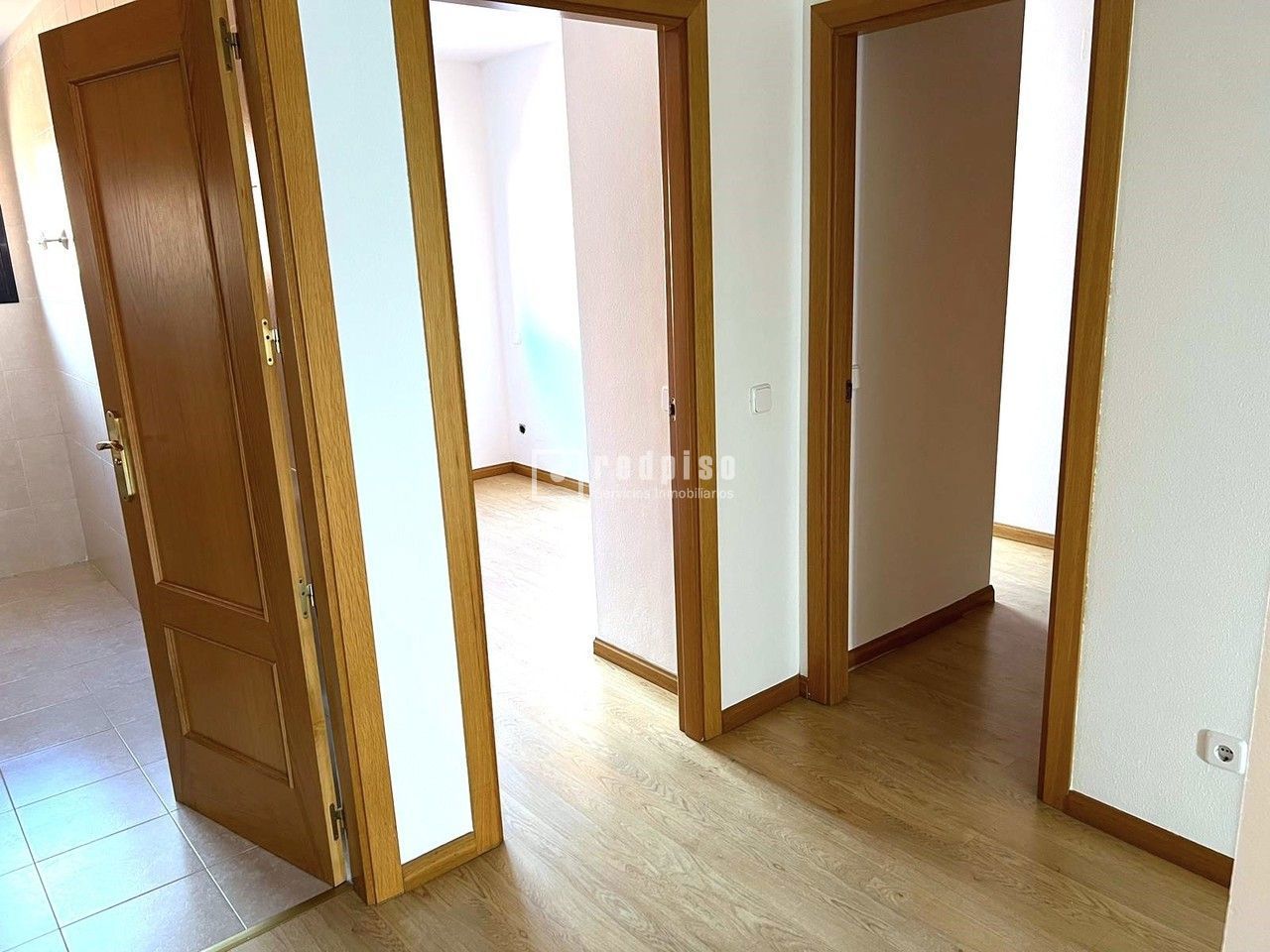 Piso en alquiler en  calle de Vicente Blasco Ibáñez, Madrid  11/26