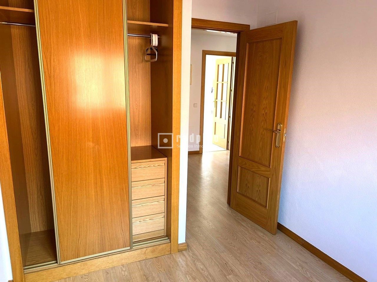 Piso en alquiler en  calle de Vicente Blasco Ibáñez, Madrid  13/26