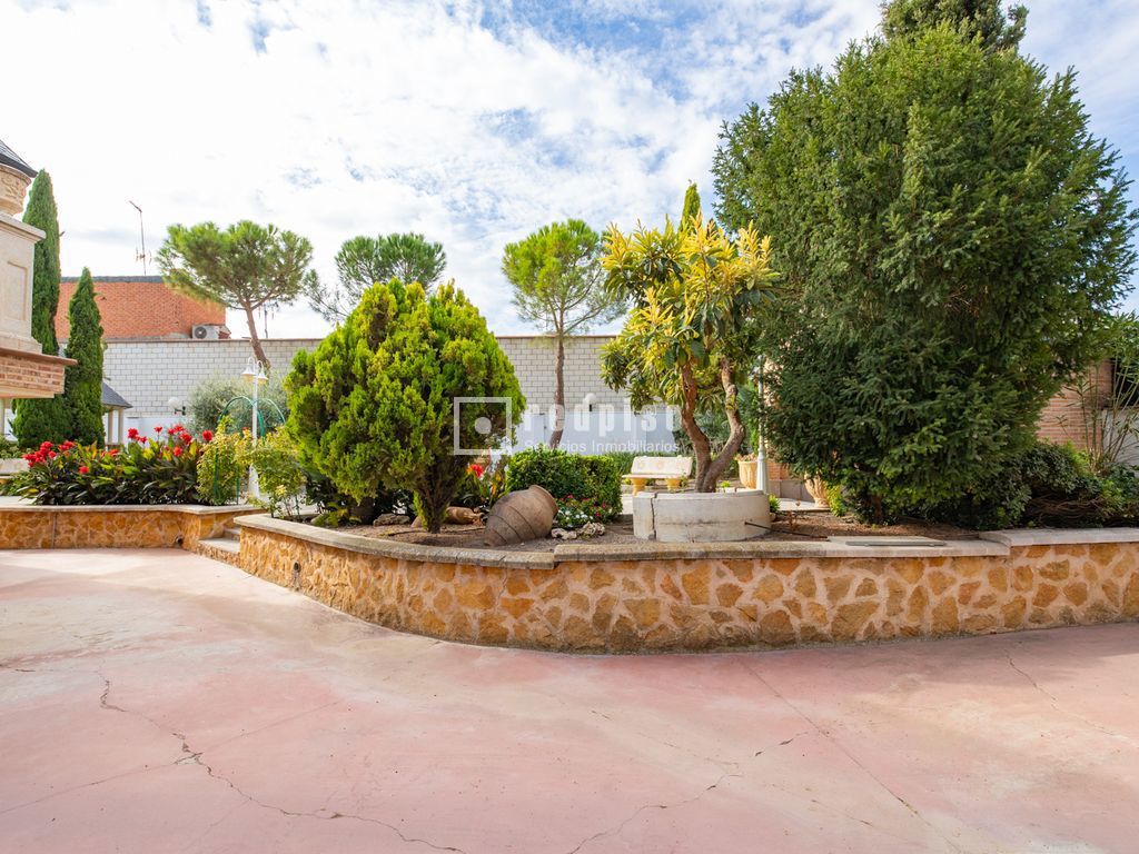 Casa en venta en  Madridejos, Toledo  17/114