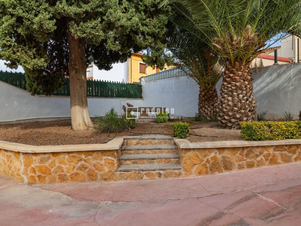 Casa en venta en  Madridejos, Toledo  10/114