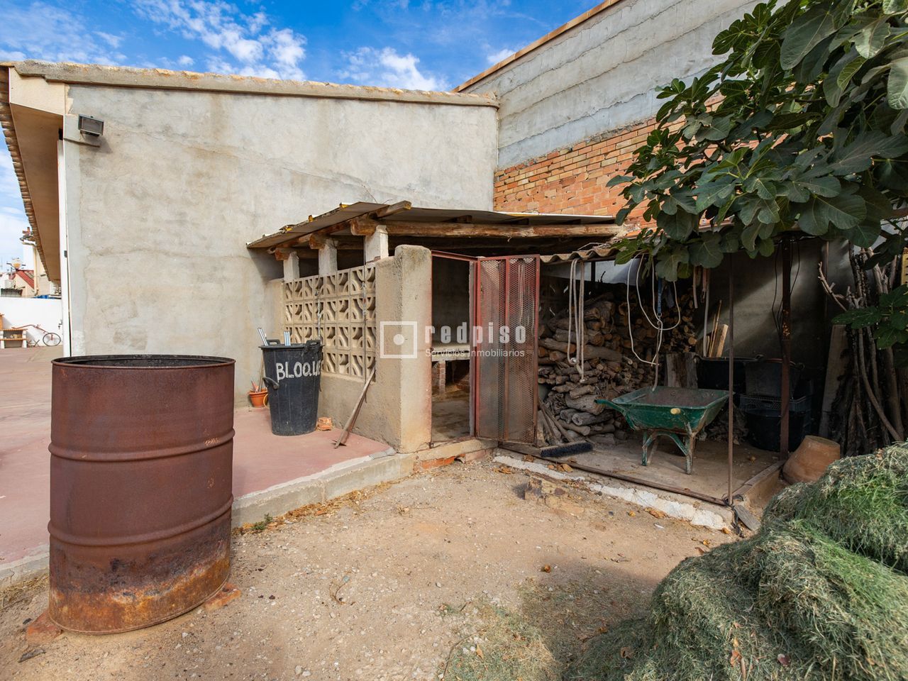 Casa en venta en  Madridejos, Toledo  49/114