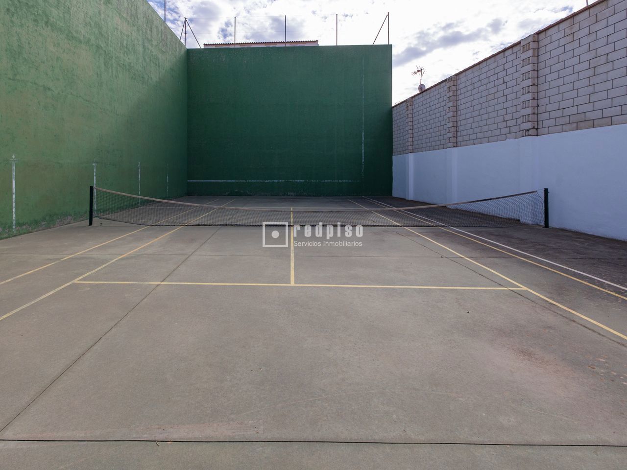 Casa en venta en  Madridejos, Toledo  41/114