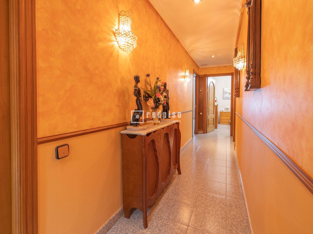 Casa en venta en  Madridejos, Toledo  70/114