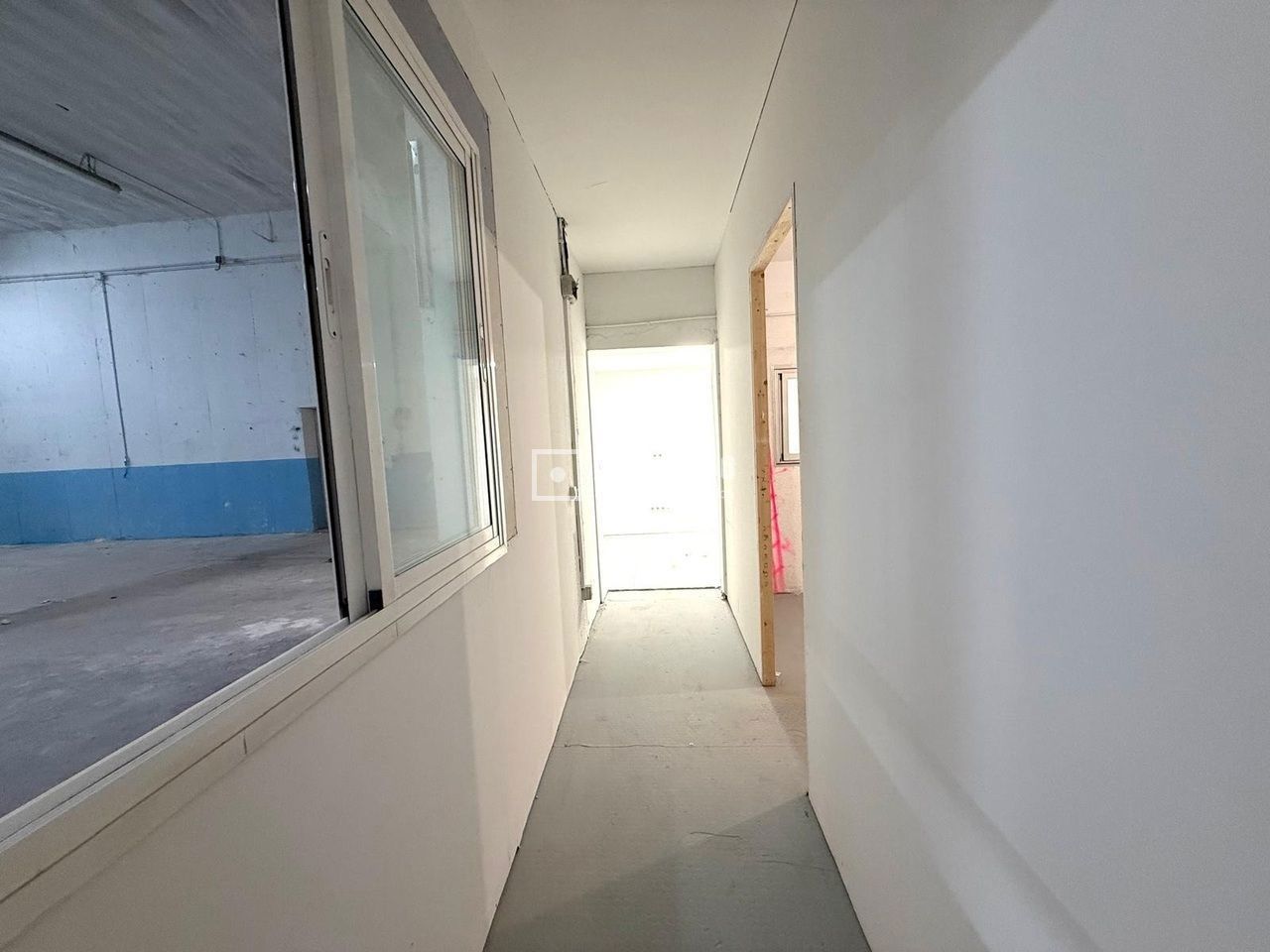 Nave Industrial en venta en calle De Luis I, Puente De Vallecas, Madrid 27/38