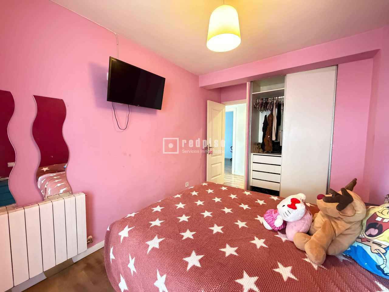 Piso en venta en Latina, Madrid 17/20