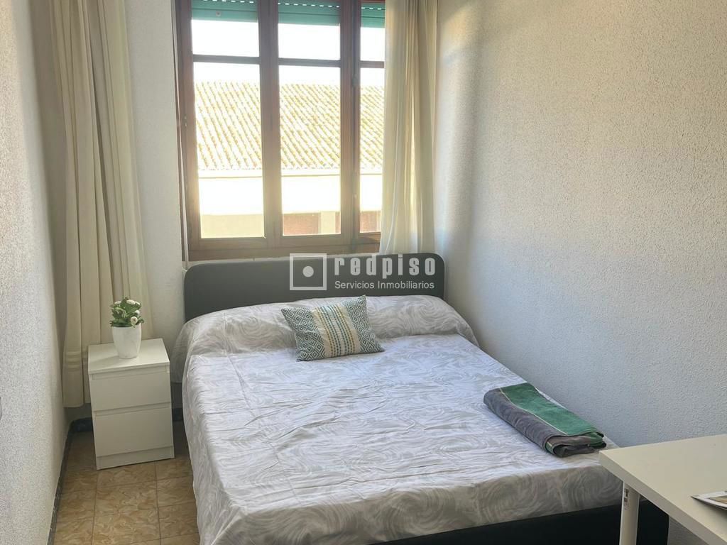 Piso en venta en calle Del Comte De Torrefiel, Ontinyent, Valencia 9/19