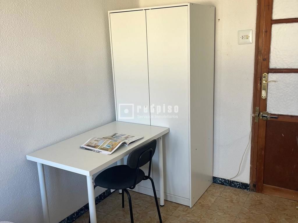 Piso en venta en calle Del Comte De Torrefiel, Ontinyent, Valencia 18/19