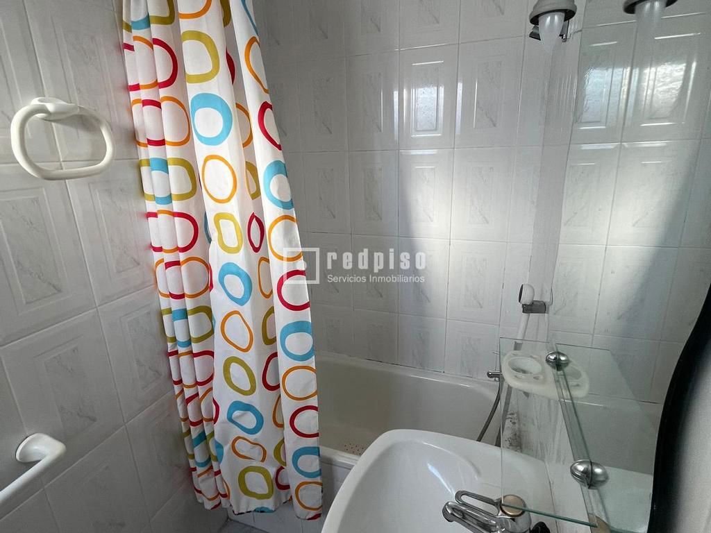 Piso en venta en calle Del Comte De Torrefiel, Ontinyent, Valencia 7/19