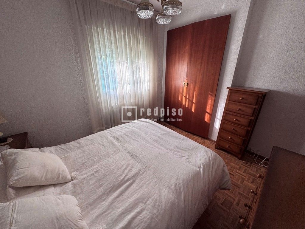 Piso en venta en calle De Garrovillas, Madrid, Madrid 8/11