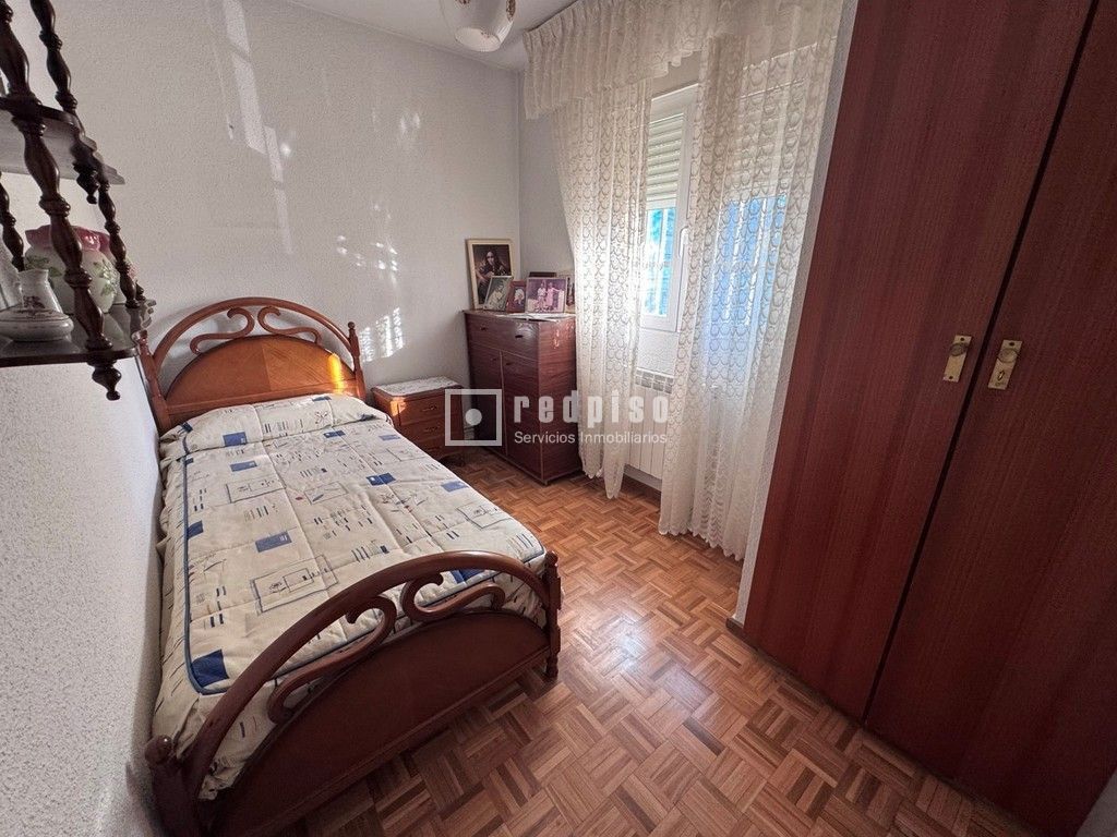 Piso en venta en calle De Garrovillas, Madrid, Madrid 10/11