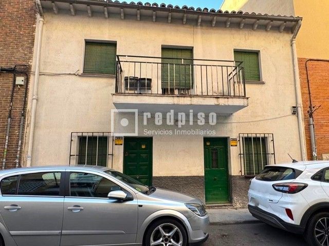 Casa en venta en Coslada, Madrid 2/4