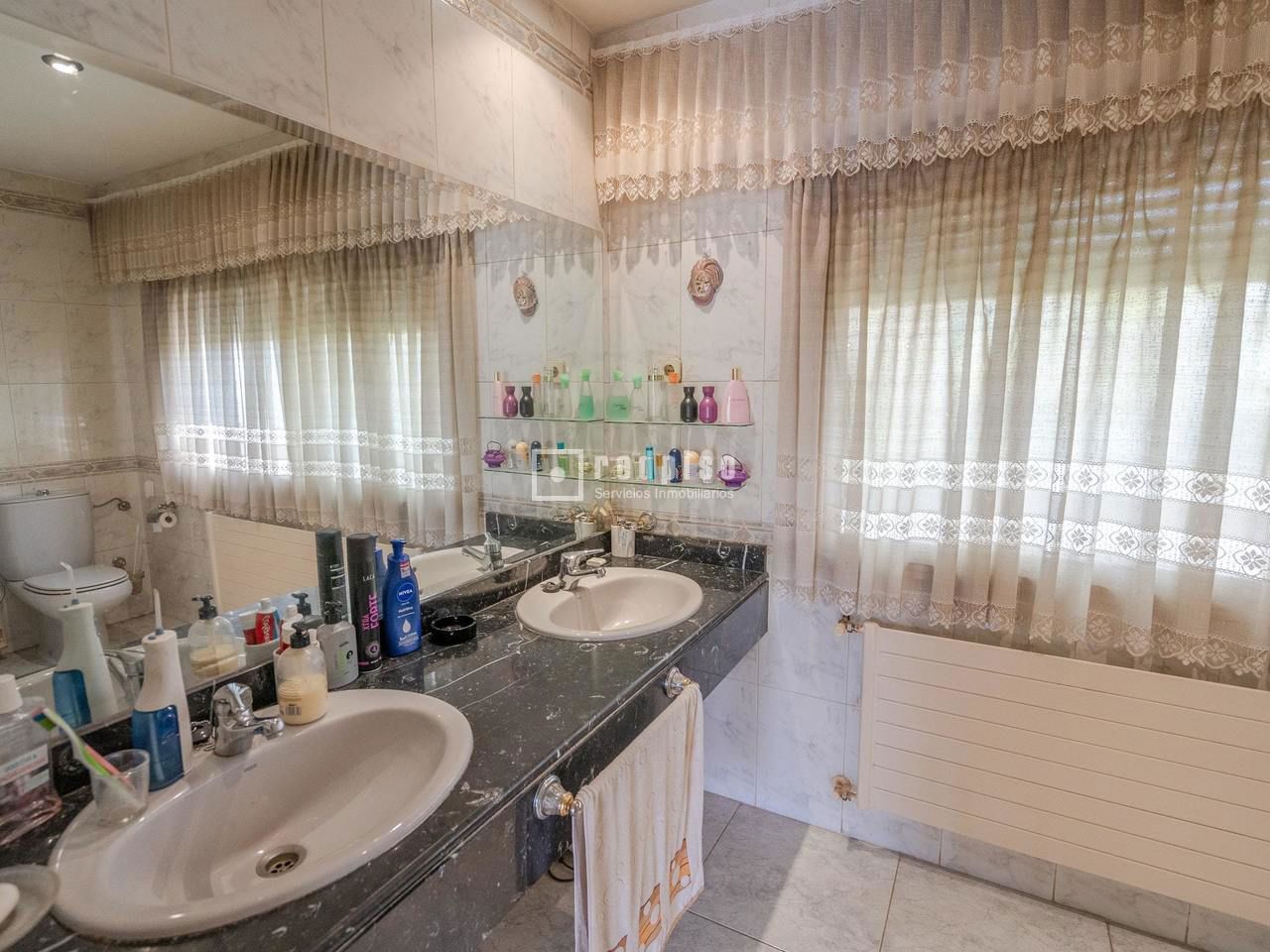 Casa en venta en Arroyomolinos, Madrid 28/30