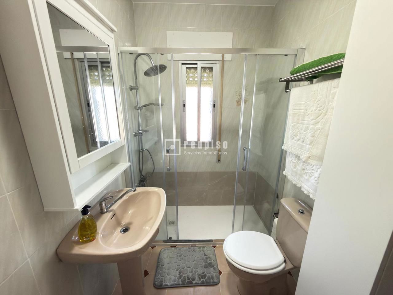 Casa en alquiler en  Valdemorillo, Madrid  15/22