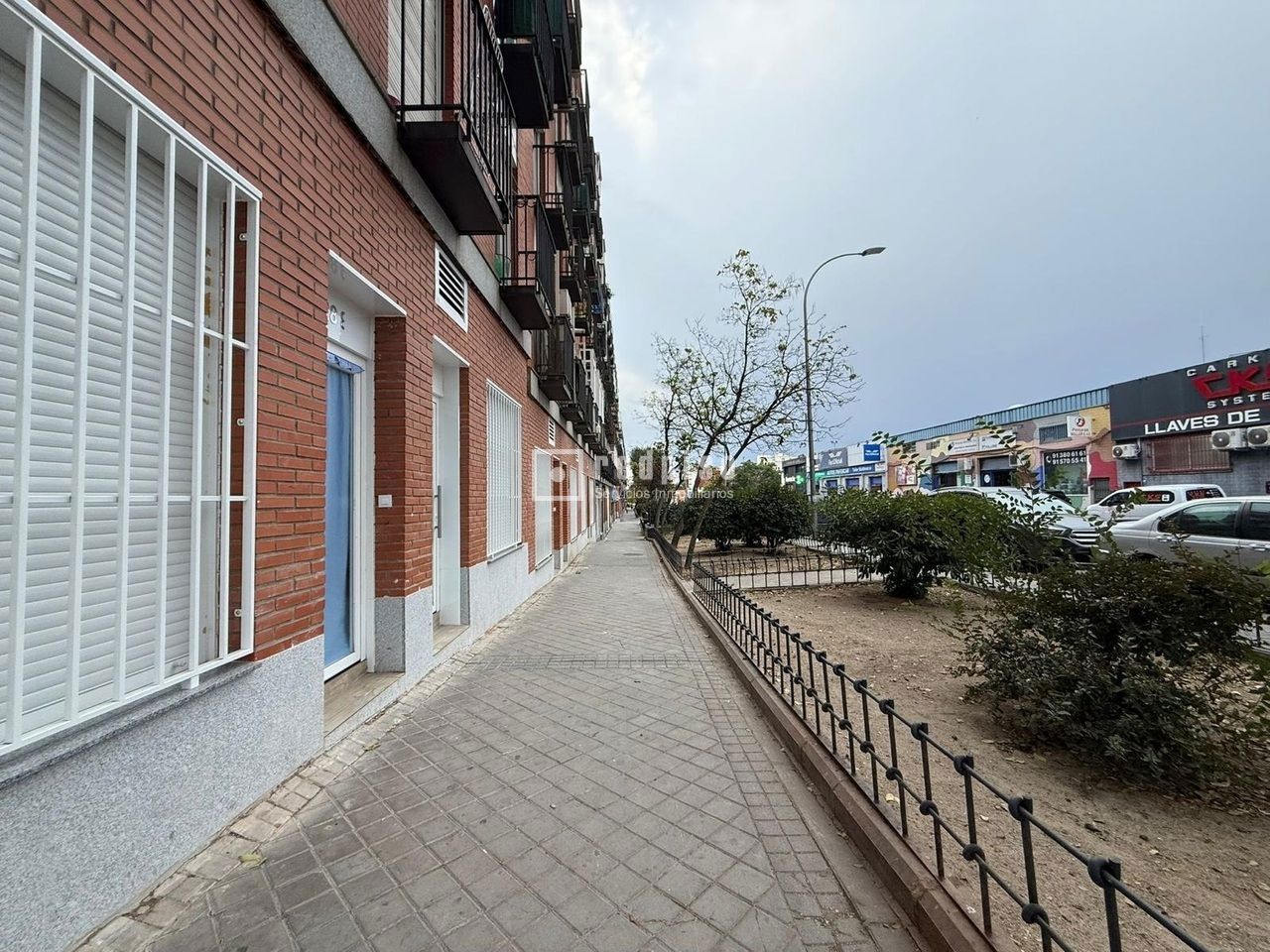 Local en venta en  calle de San Jaime, Vallecas, Madrid  1/1